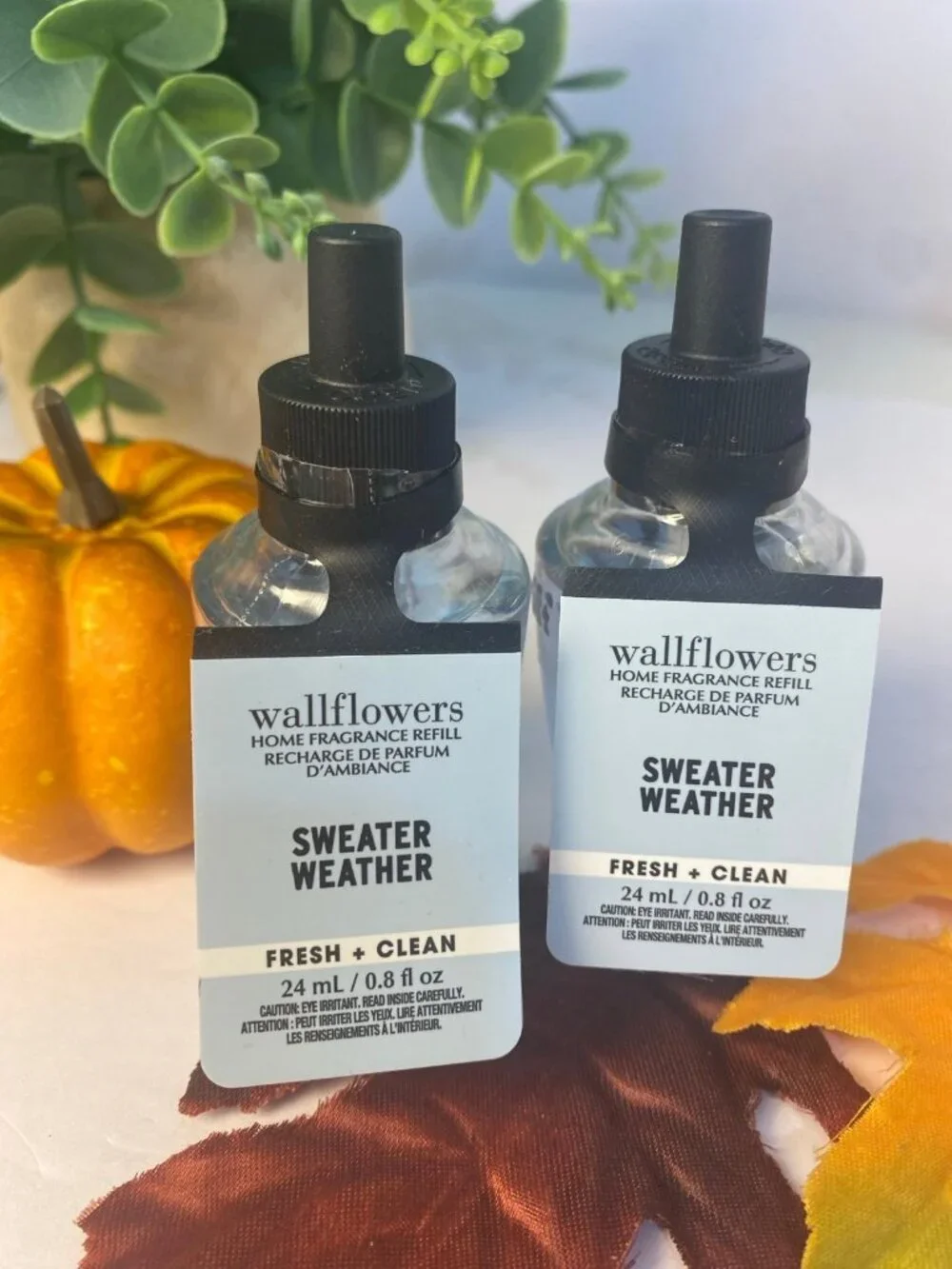 “Sweater Weather” Bath & Body Works 2 New Wallflower Refills